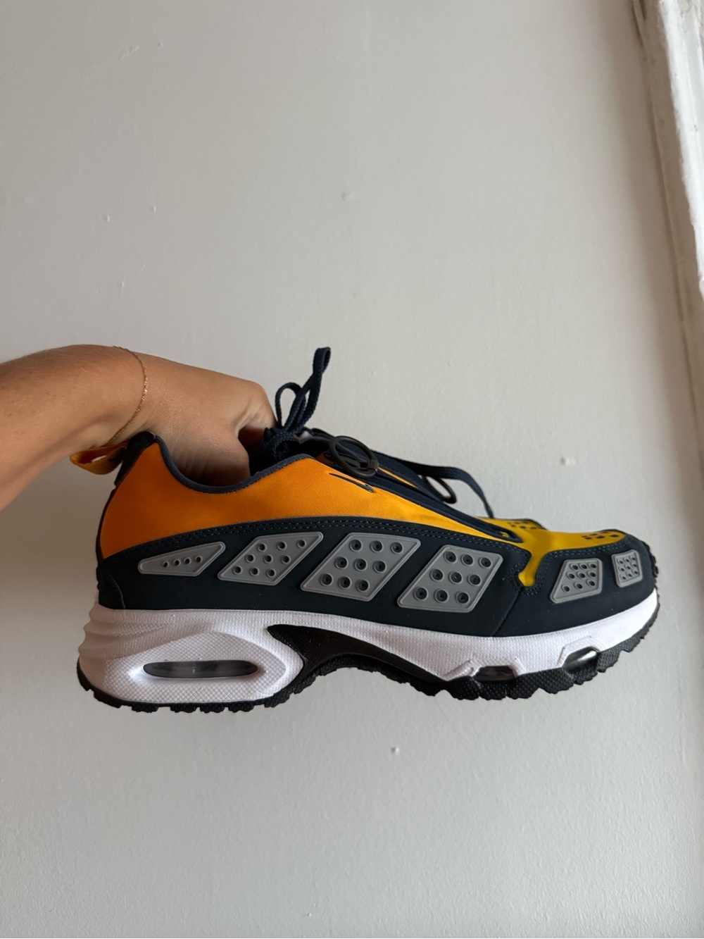 Nike Sneaker